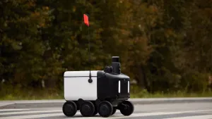 Яндекс запускает роботов-курьеров ещё в пяти городах