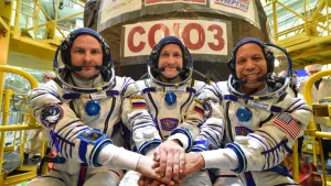 На Байконуре провели первую «примерку» корабля «Союз МС-28»