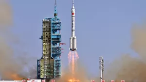 Китай запускает новую вахту на Тяньгун и эксперименты в космосе