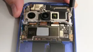Google Pixel 10 получил 6 из 10 баллов за ремонтопригодность: что внутри нового флагмана?