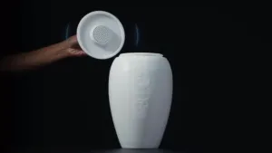 Spotify выпустила колонку в виде урны для кремации