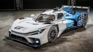 Toyota бросает вызов ghtlcnfdbd водородный болид для гонок 24 часа Ле-Мана