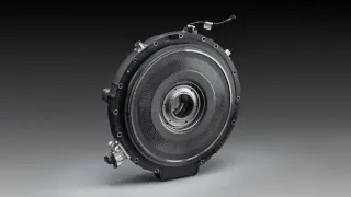 Mercedes-Benz создала самый мощный в мире электродвигатель весом менее 13 кг