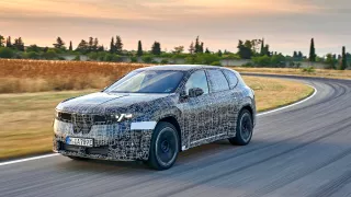 BMW iX3: электромобиль, который действительно понимает водителя