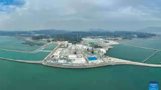 В Китае запущена крупнейшая в мире атомная электростанция с реакторами Hualong One