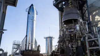 Стенд для огневых испытаний вернулся на сборочную площадку SpaceX