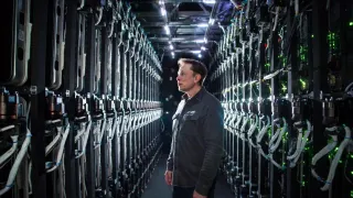 Крупнейший в мире суперкомпьютер Colossus Илона Маска будет работать на военных
