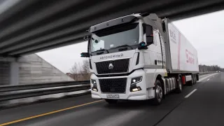 «Магнит» и Navio провели первые испытания ИИ-грузовика по трассе М-12 «Восток»