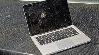 Названа главная причина поломок MacBook Pro — пыль