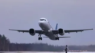 МС-21 — российский заменитель Boeing 737 и Airbus A320 — успешно взлетел на одном двигателе