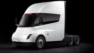 Tesla обновила дизайн электрического грузовика Semi перед запуском массового производства