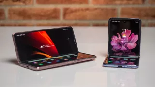 Смартфон Galaxy Fold 5 избавится от складки на дисплее