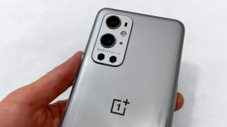 В сети появился прототип OnePlus 9 Pro