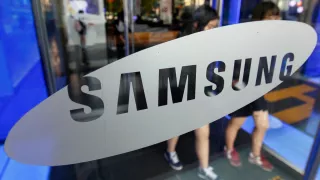 Владельцам смартфонов с модемами Samsung угрожает кража личных данных