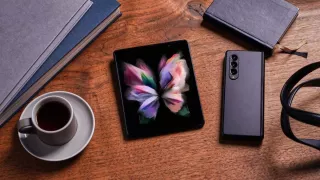 Вышел Samsung Galaxy Z Fold 3 — не новое поколение, но работа над ошибками