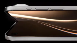iPhone Fold без Face ID и складки, но с Touch ID и двумя экранами показали со всех сторон