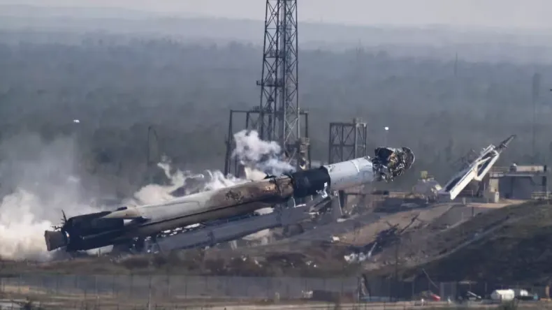 Китай потерял спутник и потерпел неудачу при испытании новой ракеты