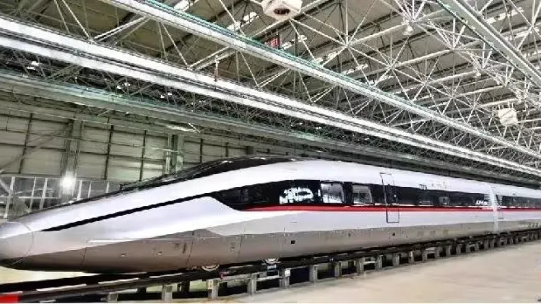 Китай готовит к запуску самый быстрый поезд в мире