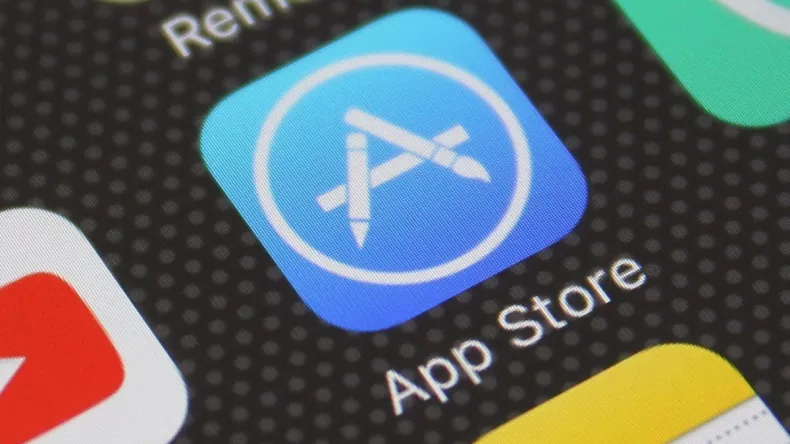 Apple разрешит устанавливать приложения не только из App Store