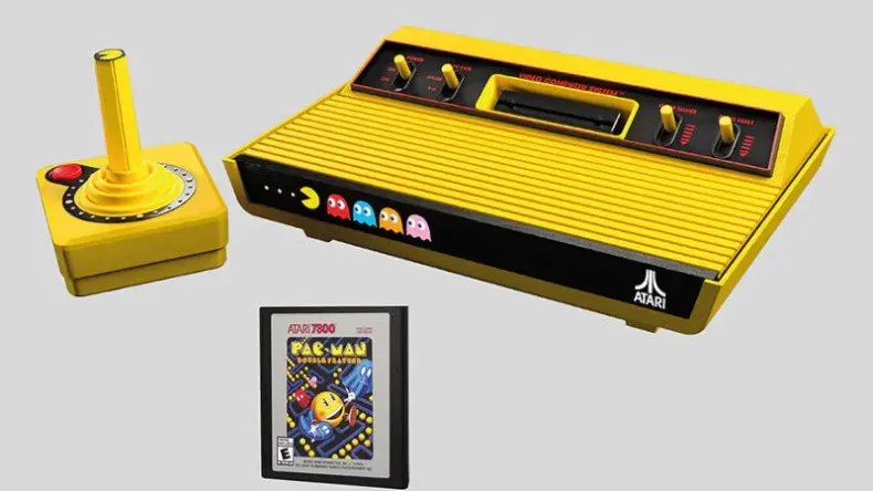 Atari выпустила ретроприставку в стиле Pac-Man за 13 тысяч рублей