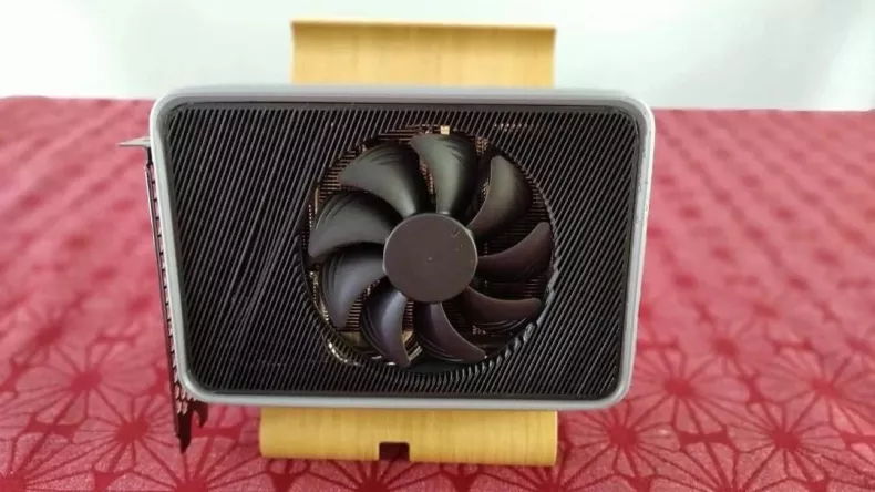 Энтузиаст самостоятельно создал видеокарту Nvidia RTX 3060 формата ITX