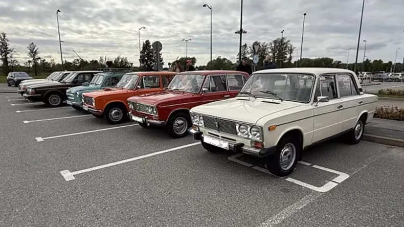 Каждый четвертый грузовик в России выпущен в СССР, а всего на дорогах страны 3 миллиона машин из СССР