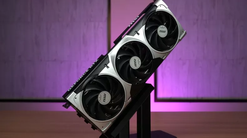 Nvidia снова борется с черным экраном на RTX 5070-5090