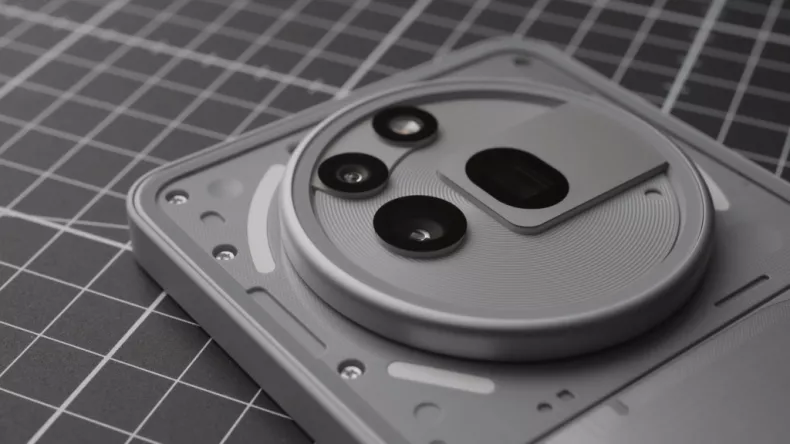Nothing Phone (3) получит революционную замену светодиодам Glyph