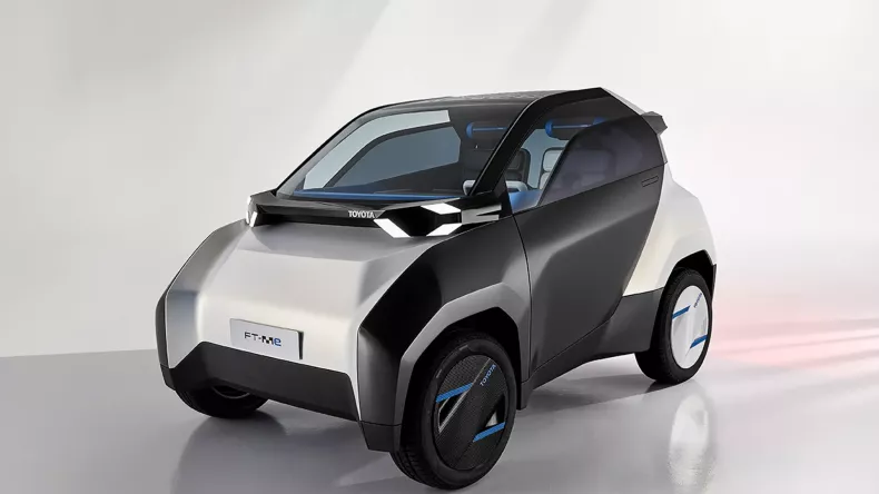 Toyota представила городской мини-электрокар, для которого не нужны права