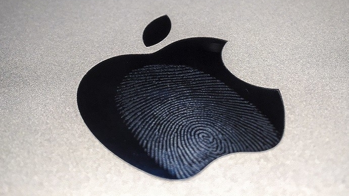 Apple запатентовала тайные звонки в службу 911
