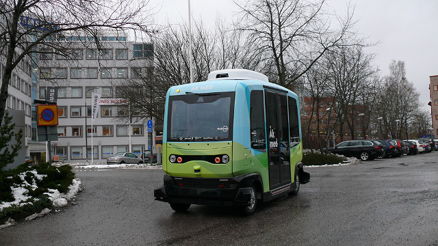 Автобусы без водителей появятся в Стокгольме 