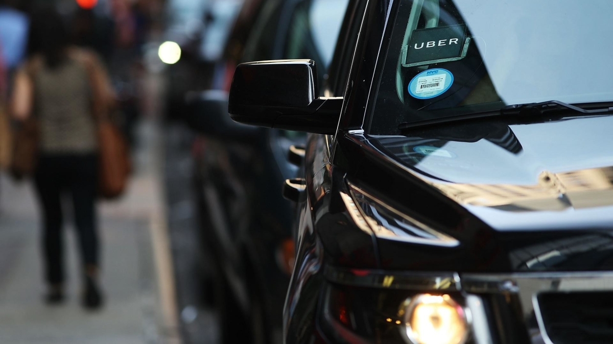 Uber проследит за пассажирами через смартфон