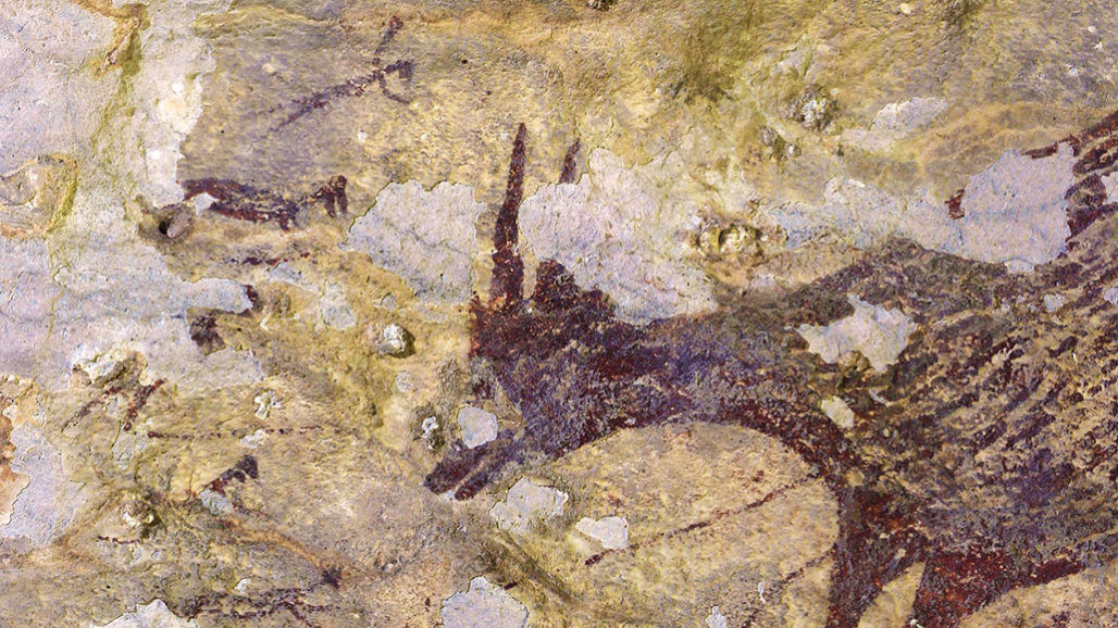 Ученые обнаружили в пещере древнейшую картину охоты