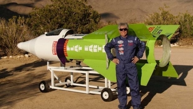 Паровая ракета унесла жизнь инженера Майка Хьюза