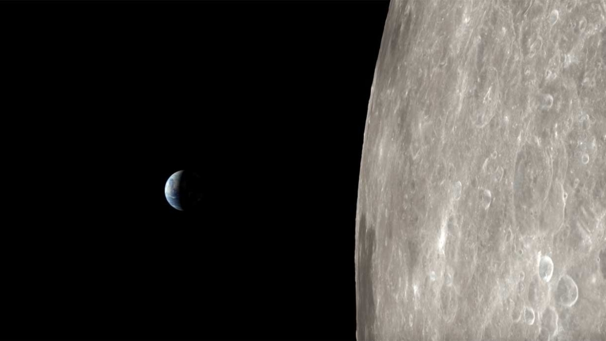 Взгляните на обратную сторону Луны глазами команды Аполлон 13