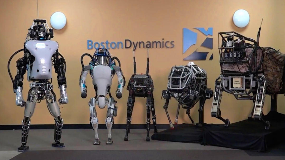 Зажигательный танец от роботов Boston Dynamics