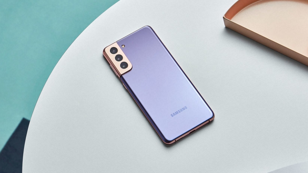 Samsung Galaxy S21 — быстрее доступнее и без карты памяти