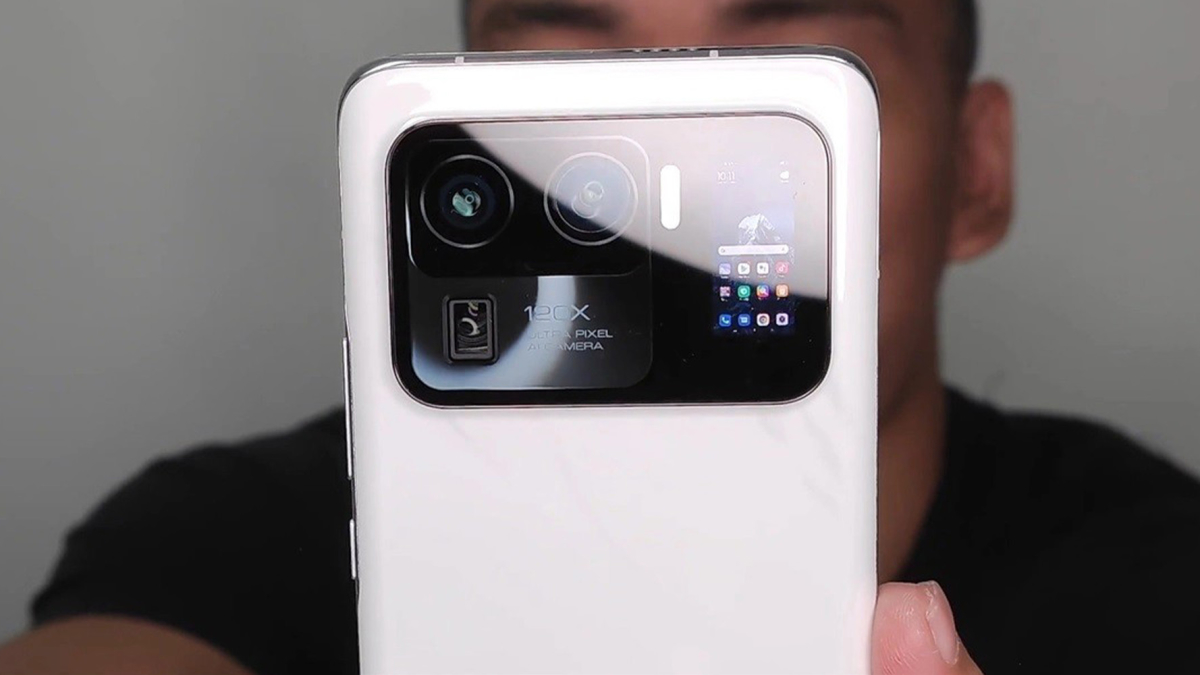 Безумный Xiaomi Mi 11 Ultra — 120-кратным зум, дисплей в корпусе камеры и многое другое