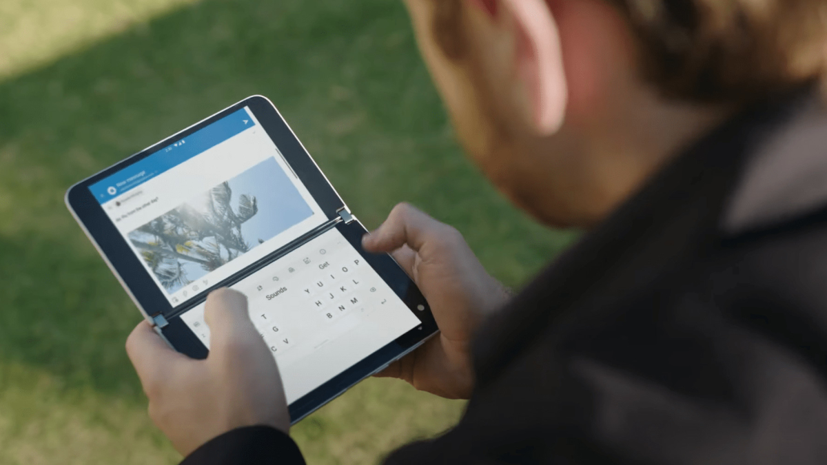 Преемник Surface Duo появится в 2021 году с поддержкой 5G и улучшенным программным обеспечением