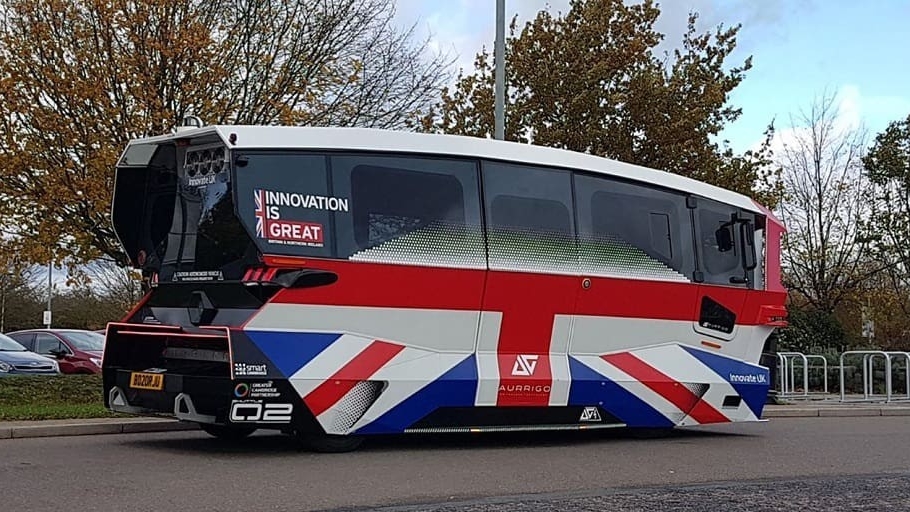 В Великобритании запустят первые автобусы без водителя