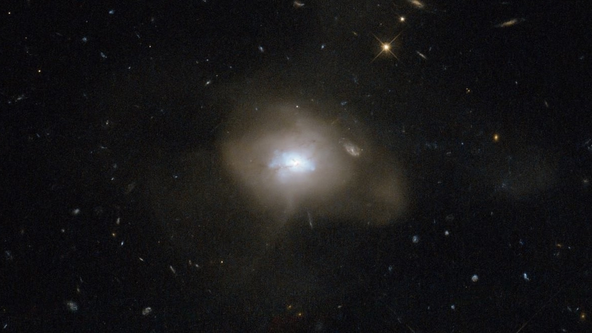Астрономы раскрыли происхождение неуловимых ультрадиффузных галактик