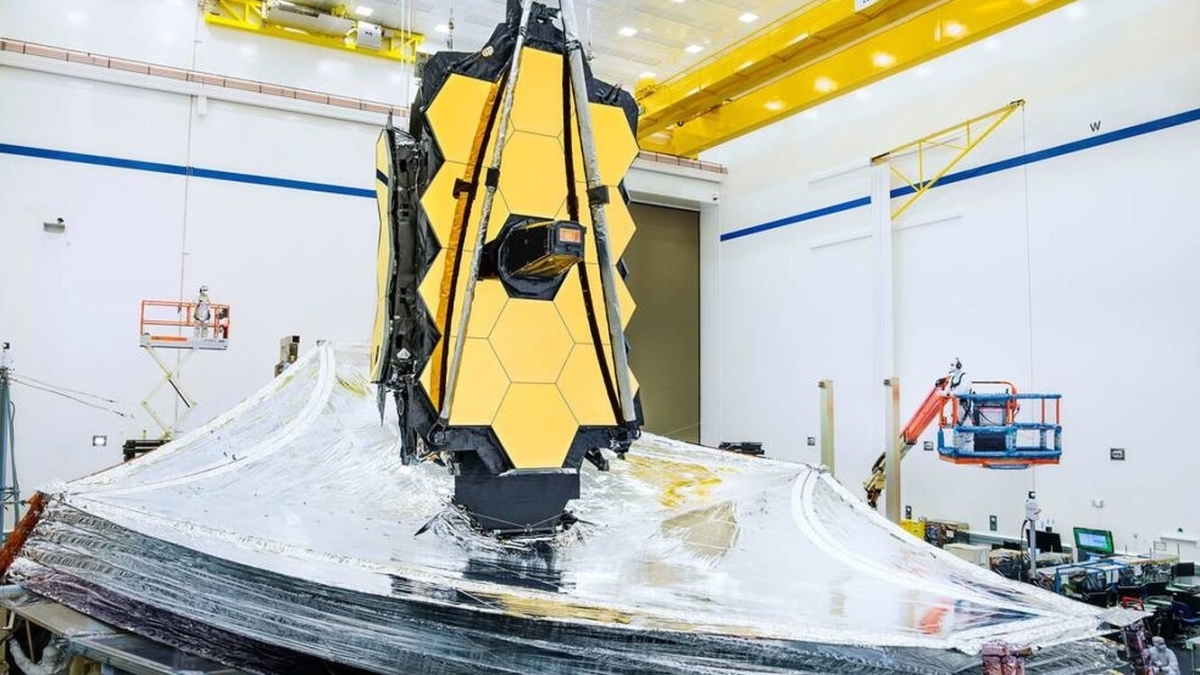 Такого видео с распаковкой вы еще не видели — анбоксинг космического телескопа James Webb