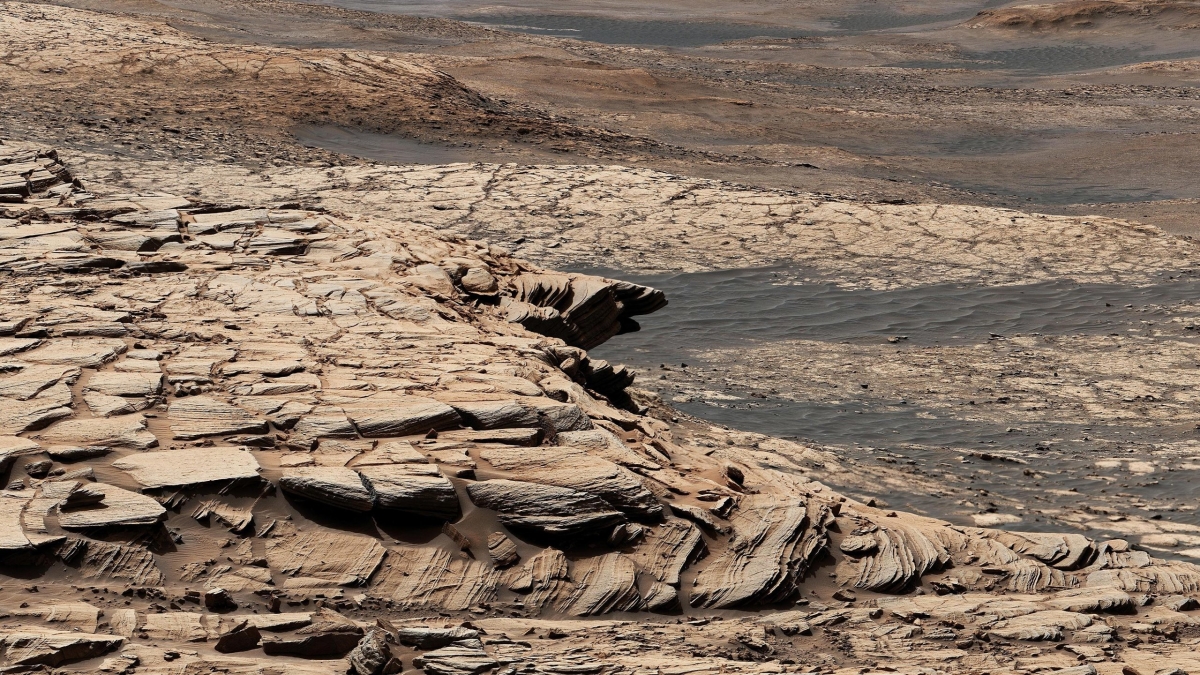 На Марсе обнаружены следы древнего океана