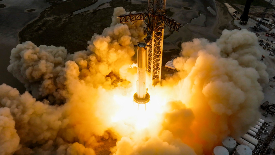 31 из 33 — несмотря на частичный запуск, SpaceX Starship стала самой мощной ракетой в мире