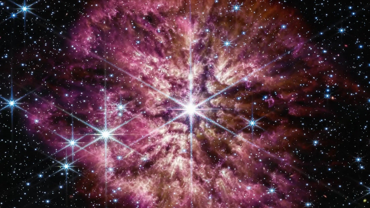 Звезда на грани гибели — телескоп James Webb сделал уникальный снимок