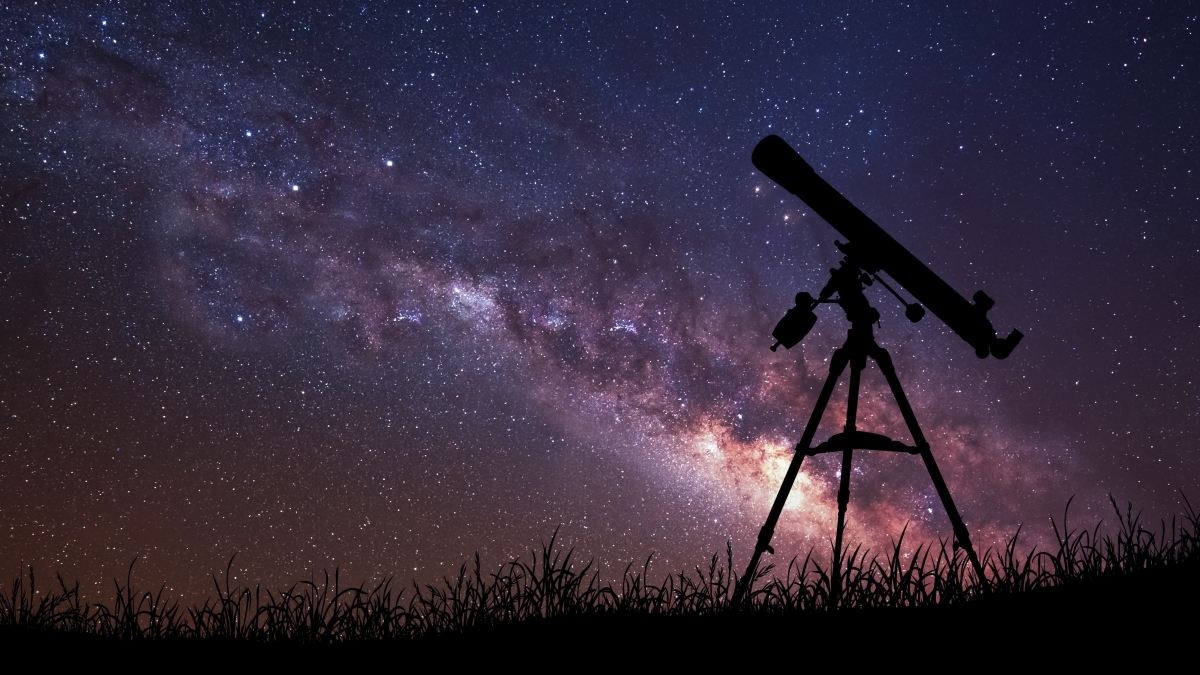Как телескопы видят далекие галактики и заглядывают в прошлое?