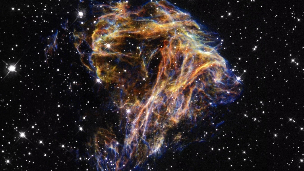 Космический фейерверк: потрясающий снимок звездного взрыва