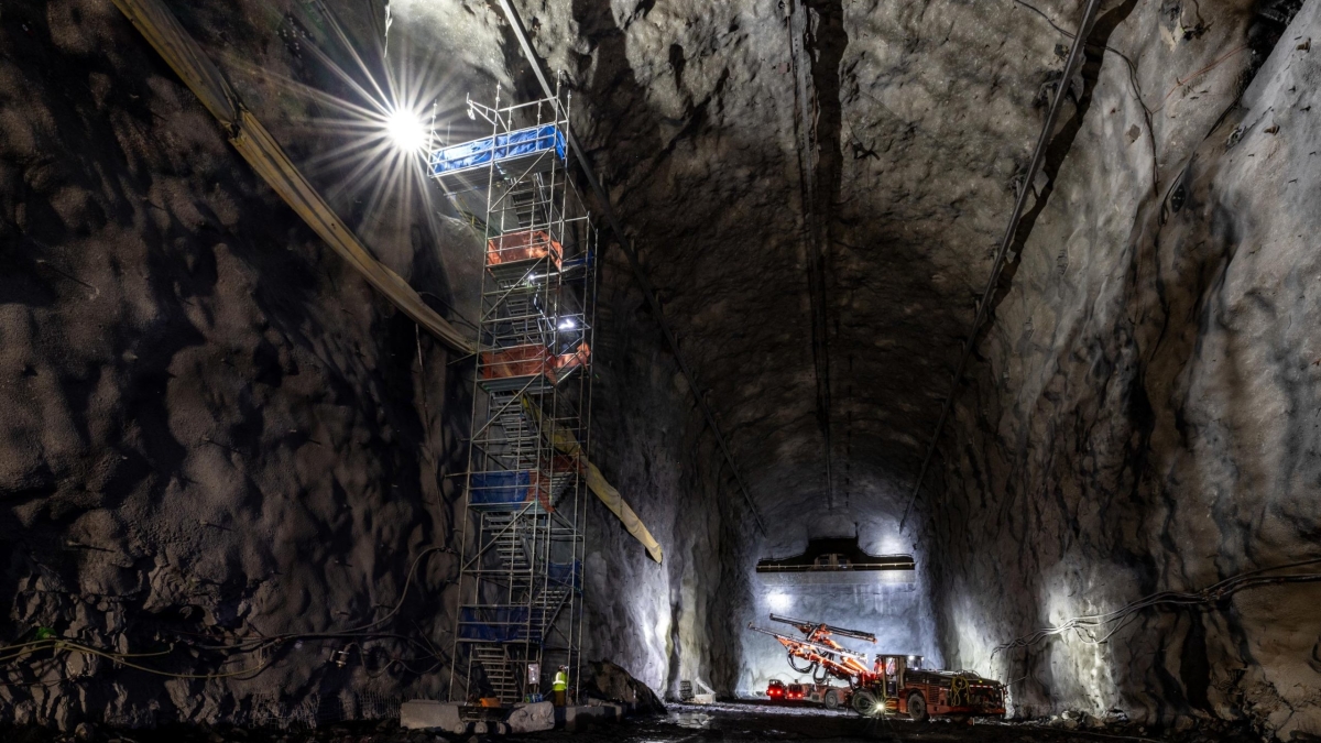 Колоссальные тоннели проекта DUNE завершены — эксперименты с нейтрино становятся реальностью