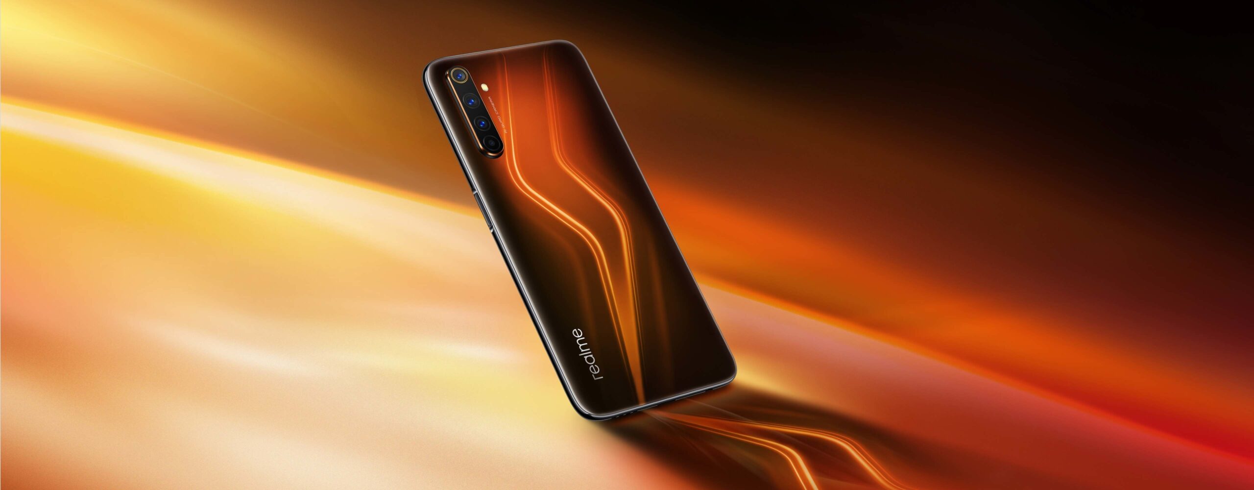 Компания Realme представила самые доступные смартфоны с экраном 90Гц