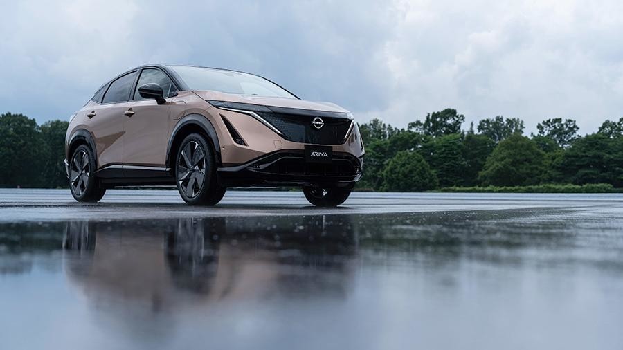 Nissan и Ford представили свои новые кроссоверы